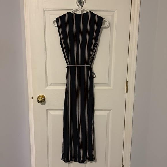 Silky striped dress - Picture 4 of 5